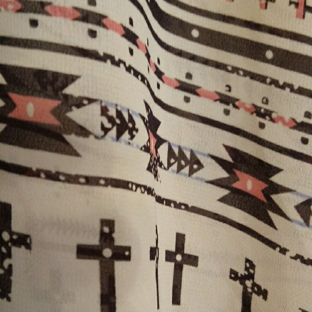 Top - Picture 2 of 6